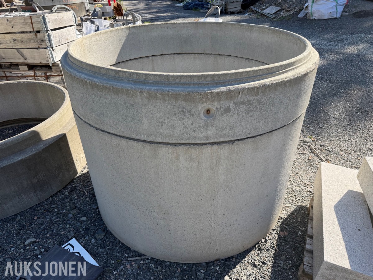 Betongkummer Ø160/80 cm med tilhørende justeringsringer
