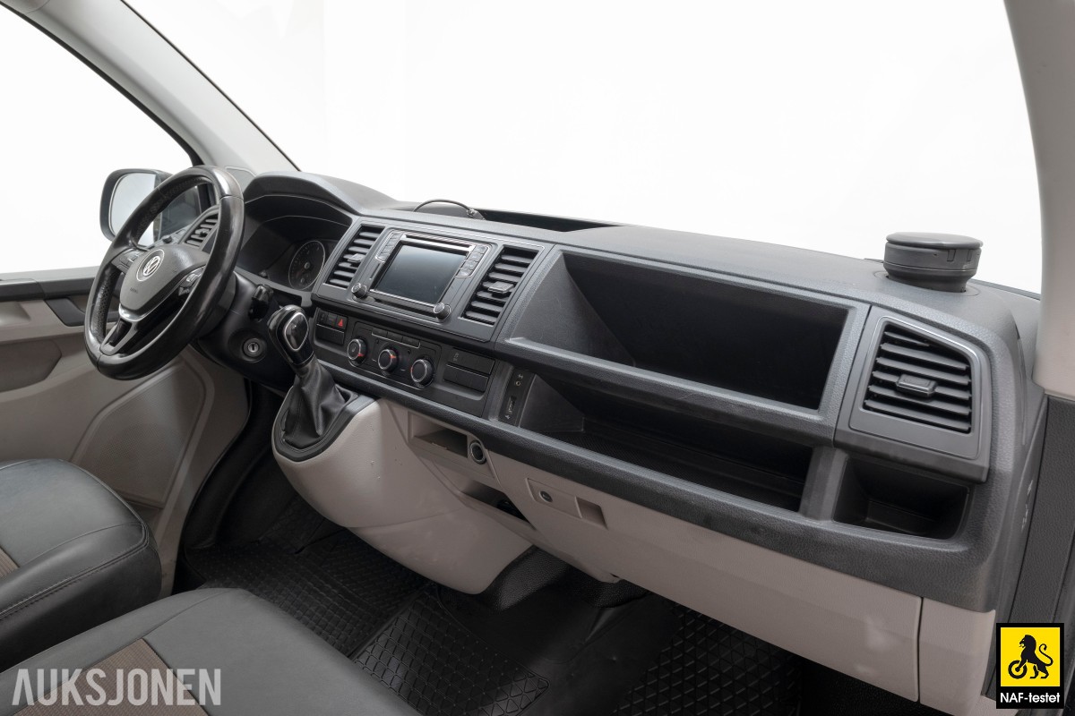 2019 Volkswagen Transporter TDI 4MOTION AUTOMAT HENGERFESTE INNREDNING VARMER KAMERA