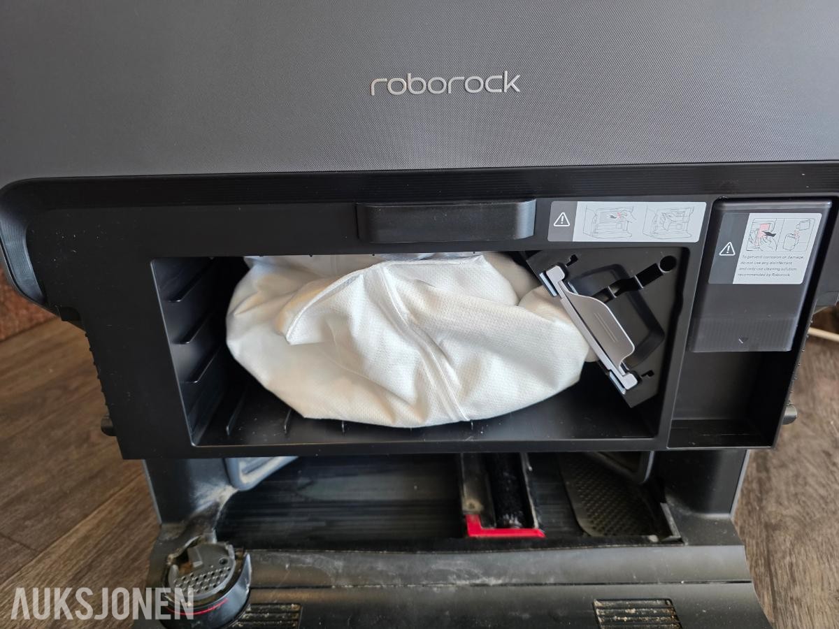Dokkingstasjon til Roborock S8 MaxV Ultra.