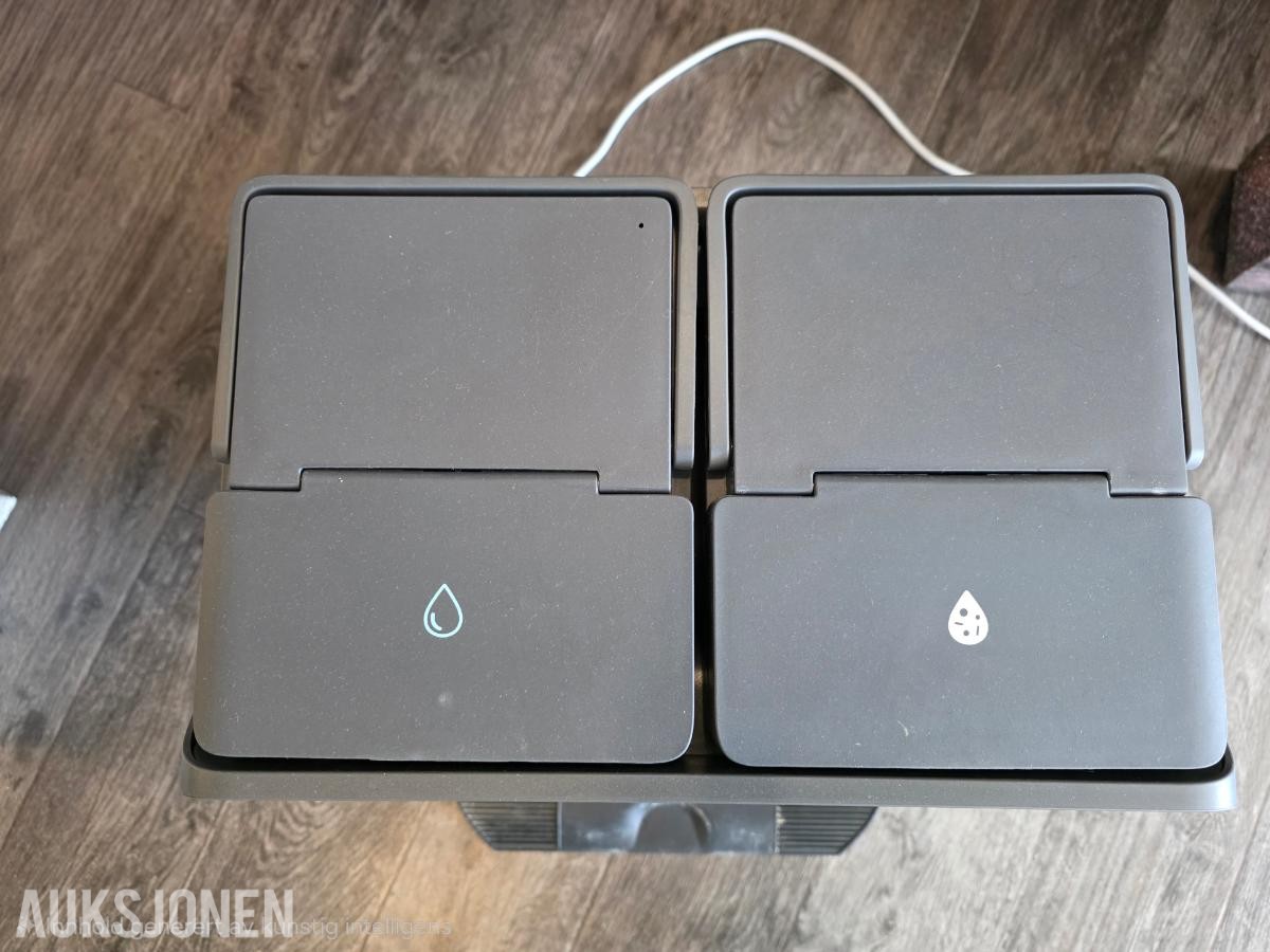 Dokkingstasjon til Roborock S8 MaxV Ultra.