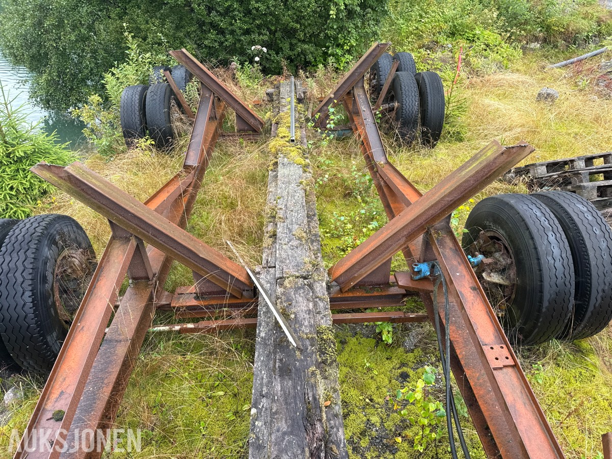 Båtvogn - Brukt til båt på 50 fot