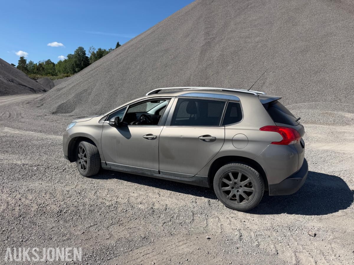 2013 PEUGEOT 2008 1,2 82HK,EU-GODKJENT 5-2027, 120000KM