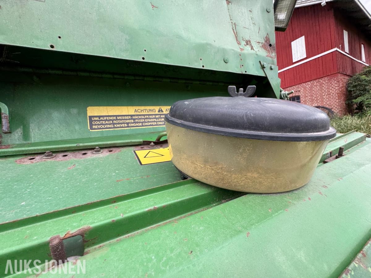 John Deere 1055 tresker / 2702 timer