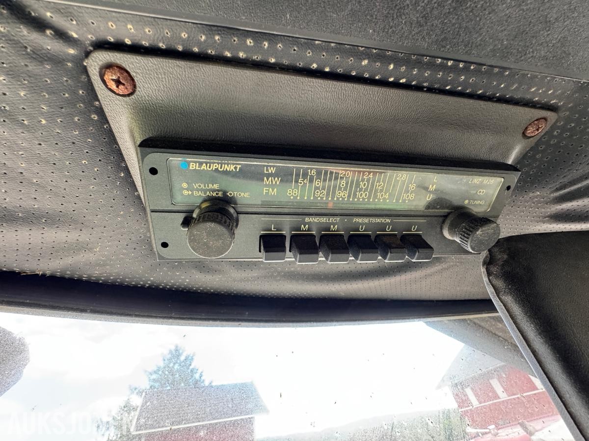 John Deere 1055 tresker / 2702 timer