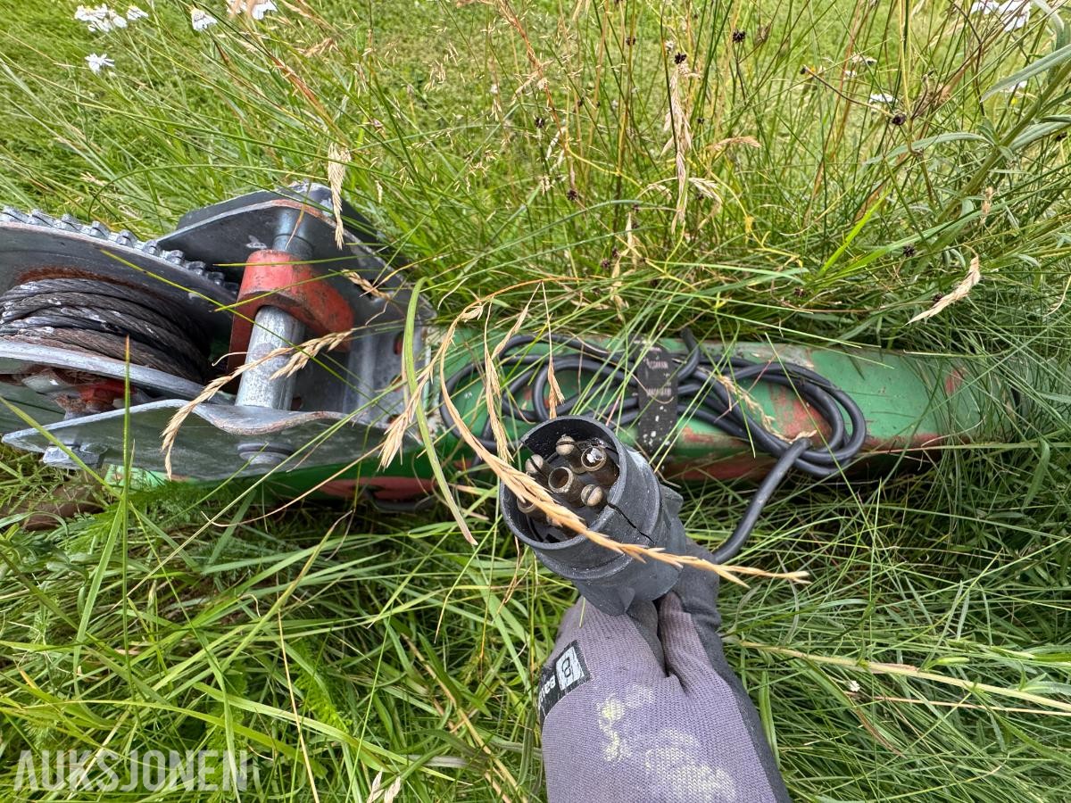 John Deere 1055 tresker / 2702 timer