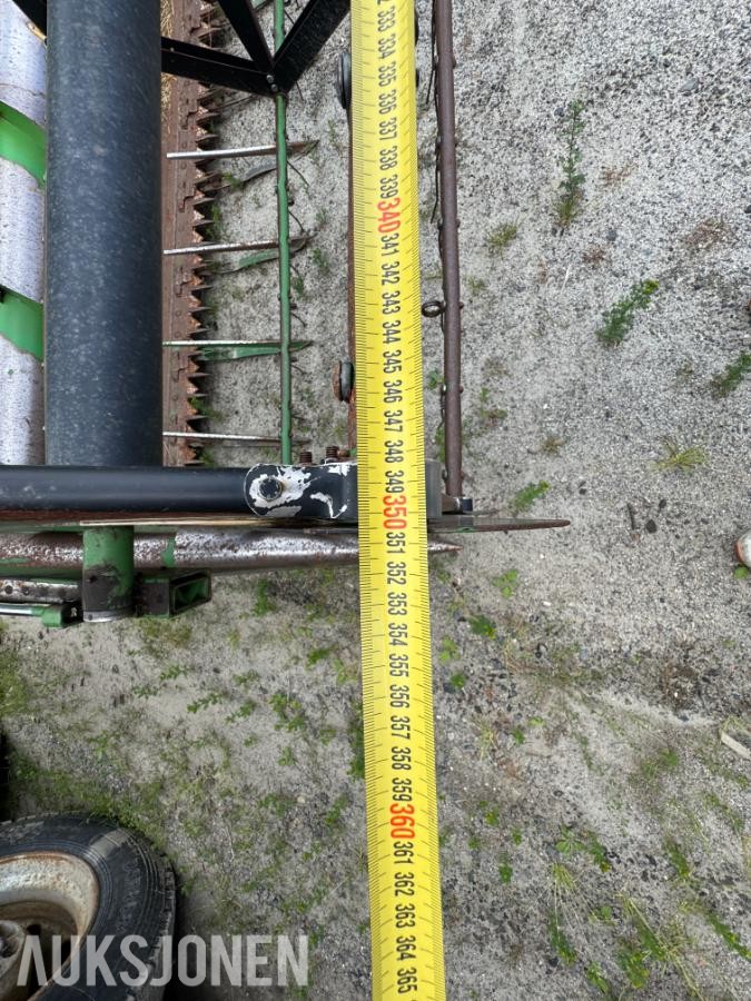 John Deere 1055 tresker / 2702 timer