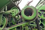 John Deere 1055 tresker / 2702 timer