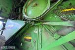 John Deere 1055 tresker / 2702 timer