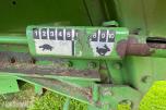 John Deere 1055 tresker / 2702 timer