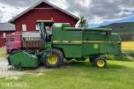John Deere 1055 tresker / 2702 timer