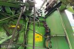 John Deere 1055 tresker / 2702 timer