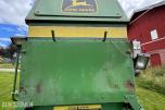 John Deere 1055 tresker / 2702 timer