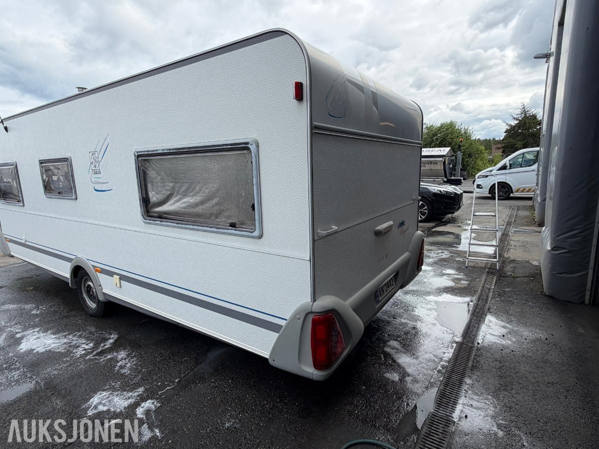 1999 Knaus Azur Royale campingvogn – Soveplass til 5 personer