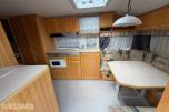 1999  Knaus Azur Royale campingvogn – Soveplass til 5 personer