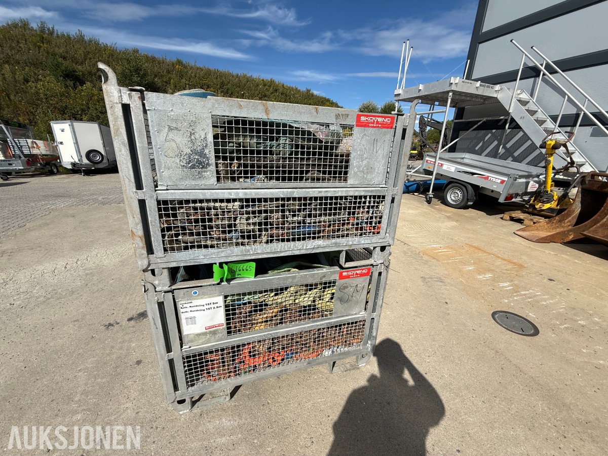 2 stk. stabelbare stålkasser med rundslinger