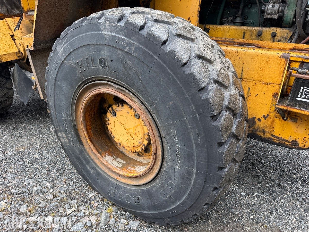 1985 Volvo BM 4400 Hjullaster