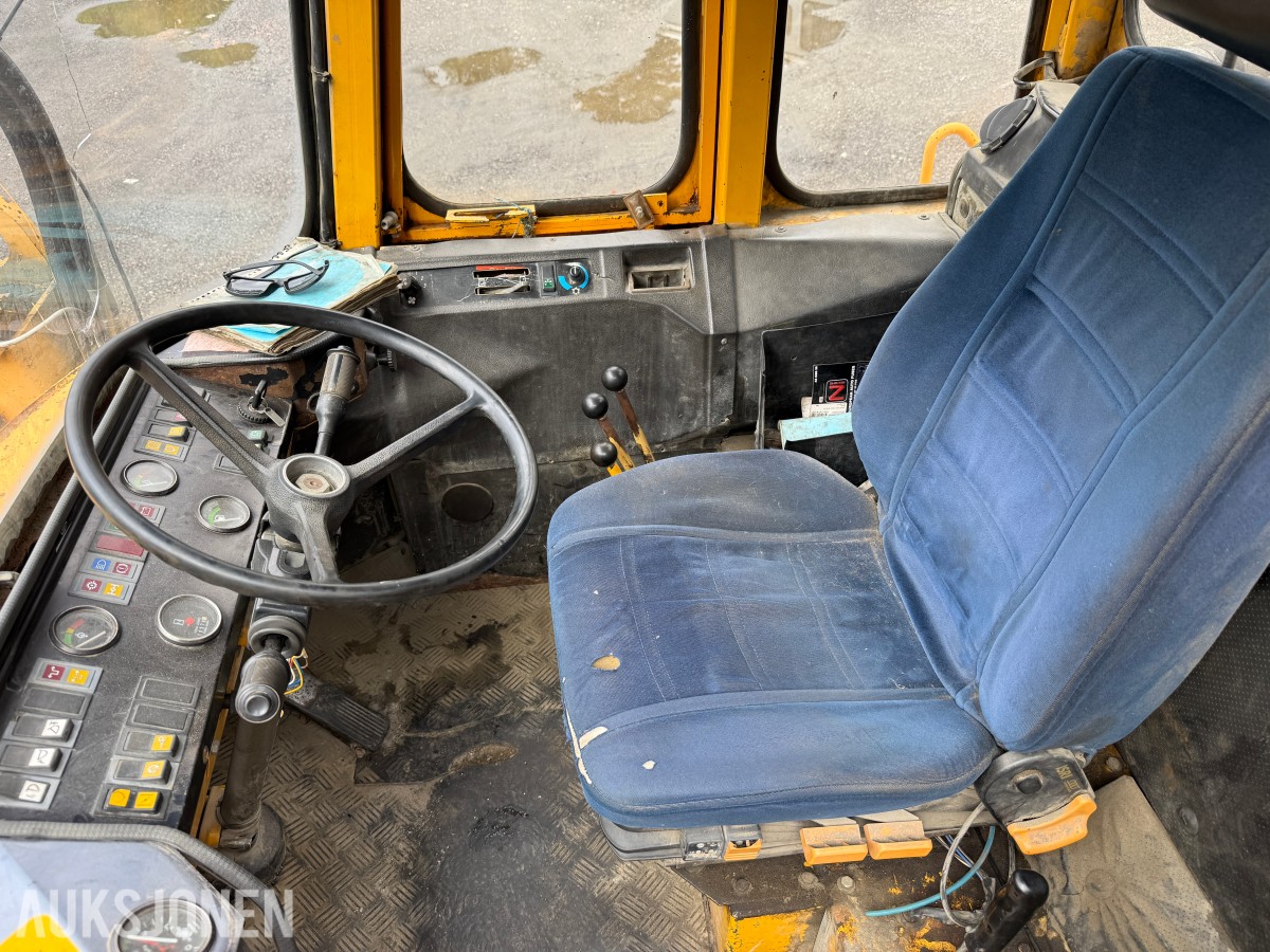 1985 Volvo BM 4400 Hjullaster