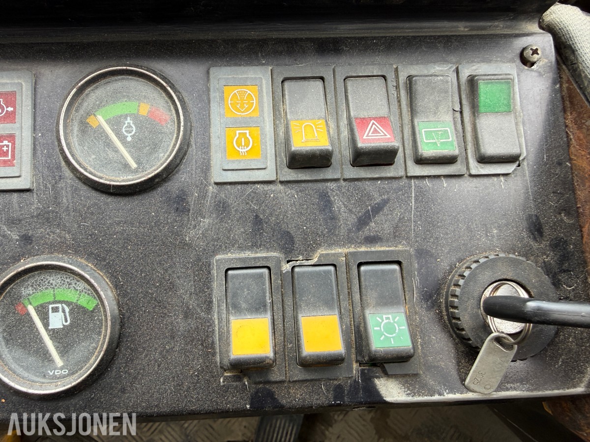 1985 Volvo BM 4400 Hjullaster