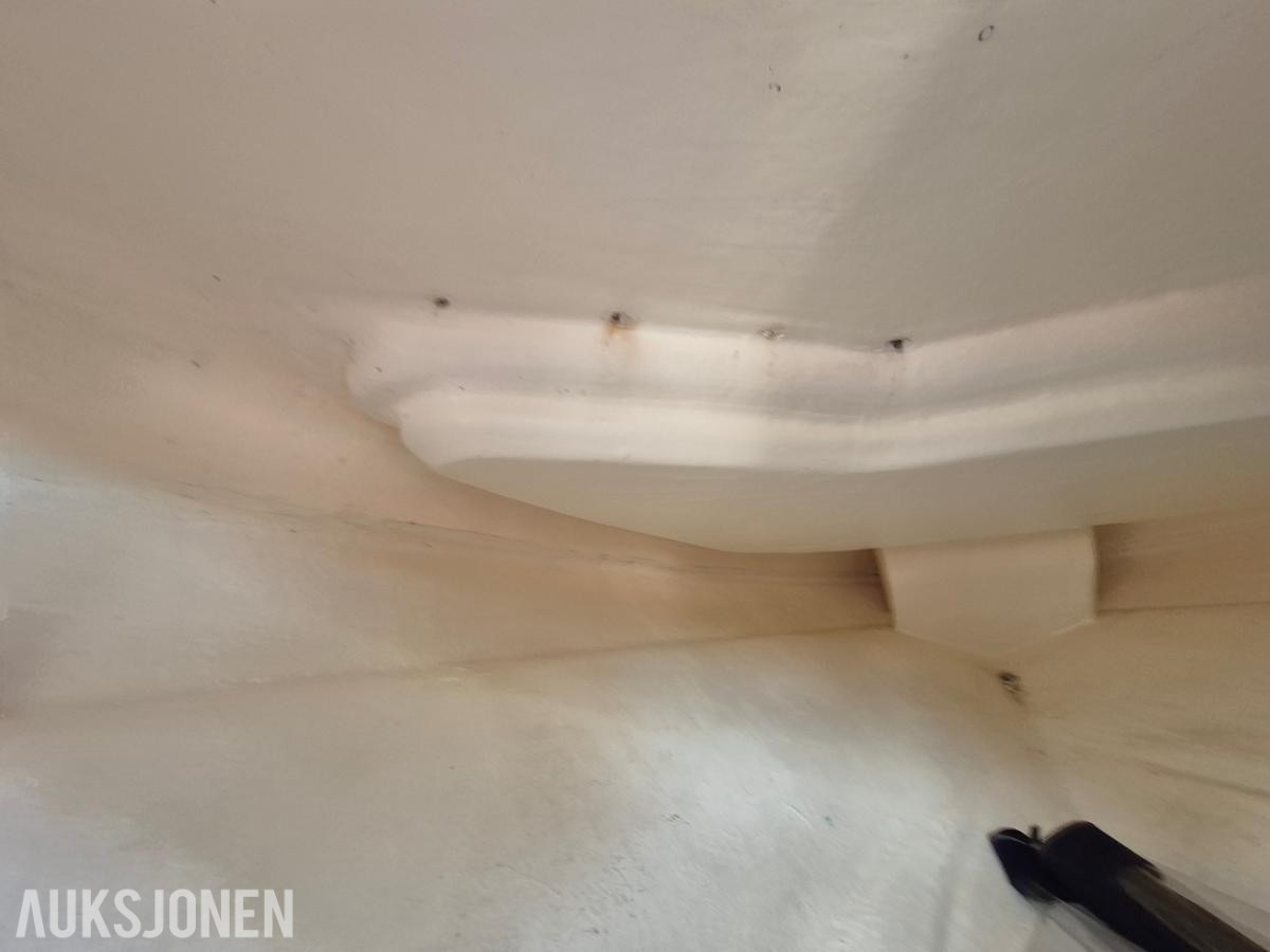 1998-99 Ibiza 19 Touring med Johnson 130hk