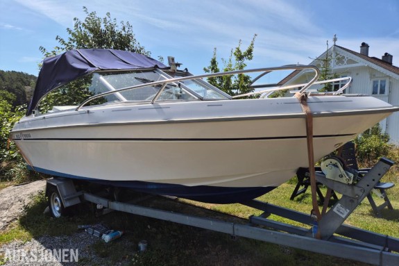 1998-99 Ibiza 19 Touring med Johnson 130hk