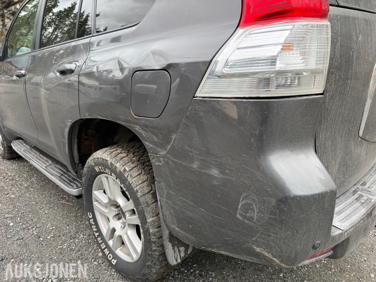 2010 Toyota LAND CRUISER 3.0-173 D 4WD