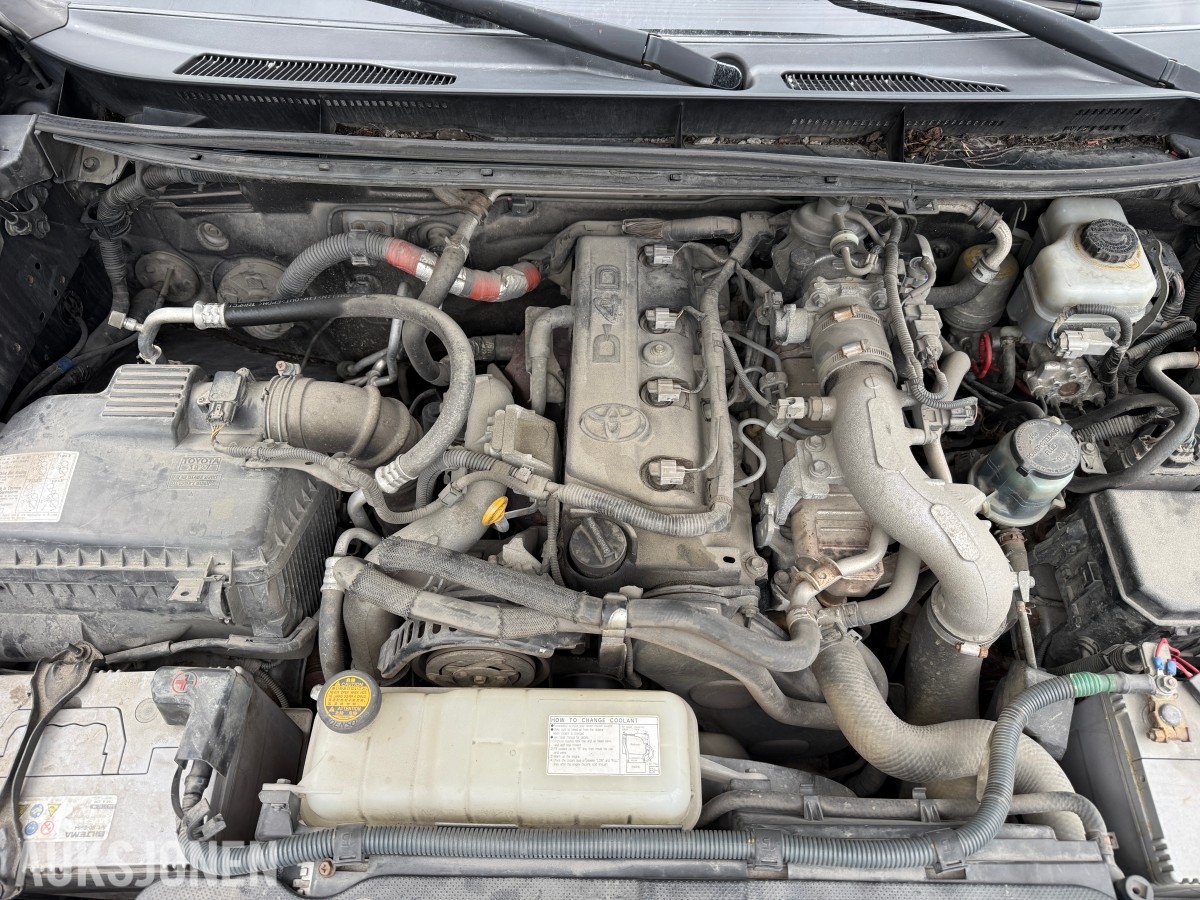 2010 Toyota LAND CRUISER 3.0-173 D 4WD