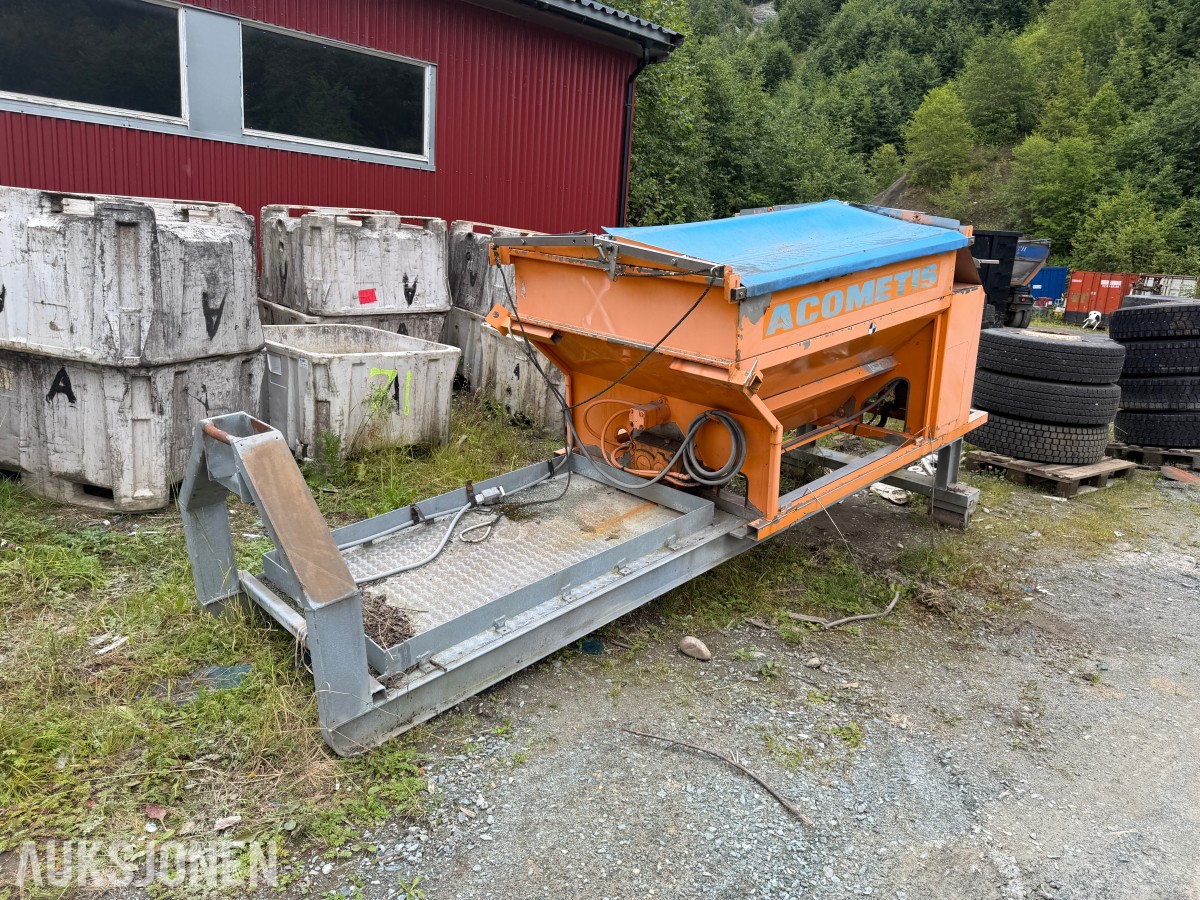 2012 Acometis 68360 saltspreder