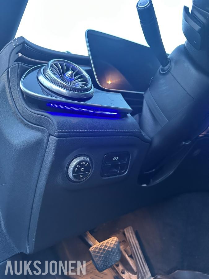 2023 Mercedes-Benz EQE 300 