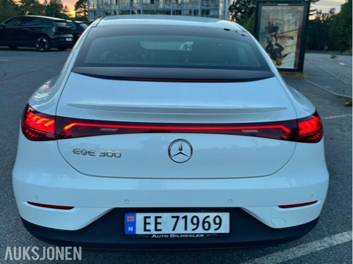 2023 Mercedes-Benz EQE 300 