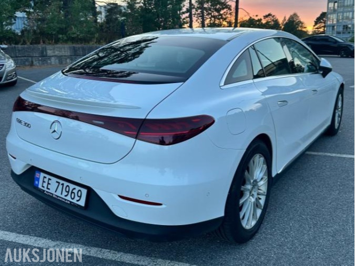 2023 Mercedes-Benz EQE 300 