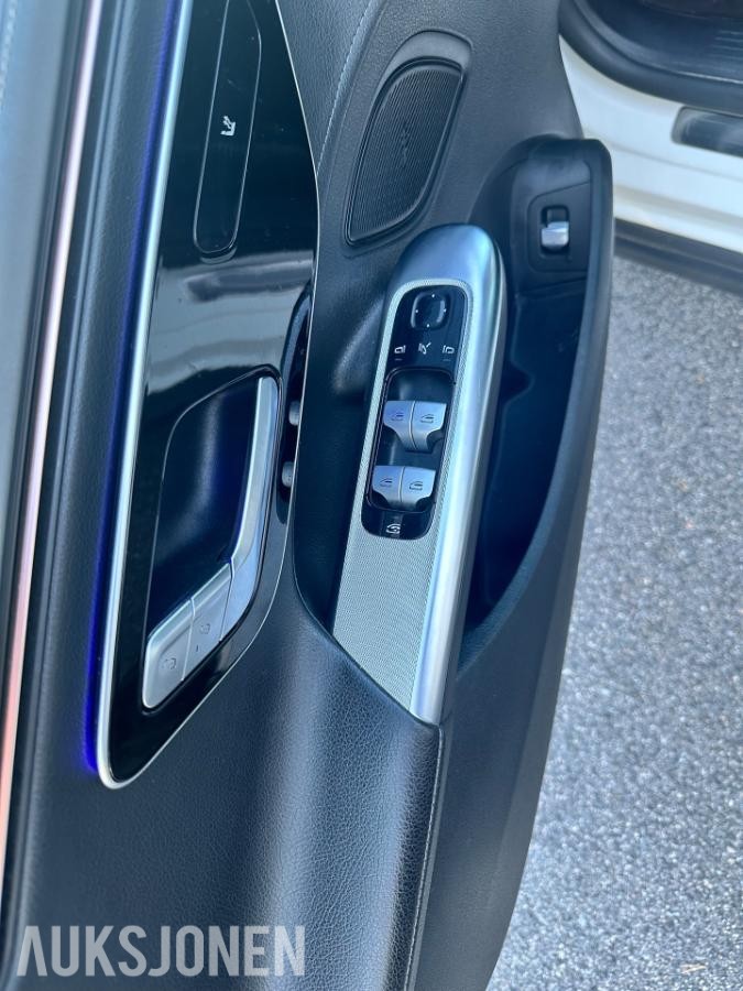 2023 Mercedes-Benz EQE 300 