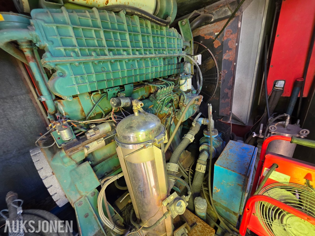 1998 Woma 480Z P40 vannmeislings utstyr/Høytrykkspumpe i container