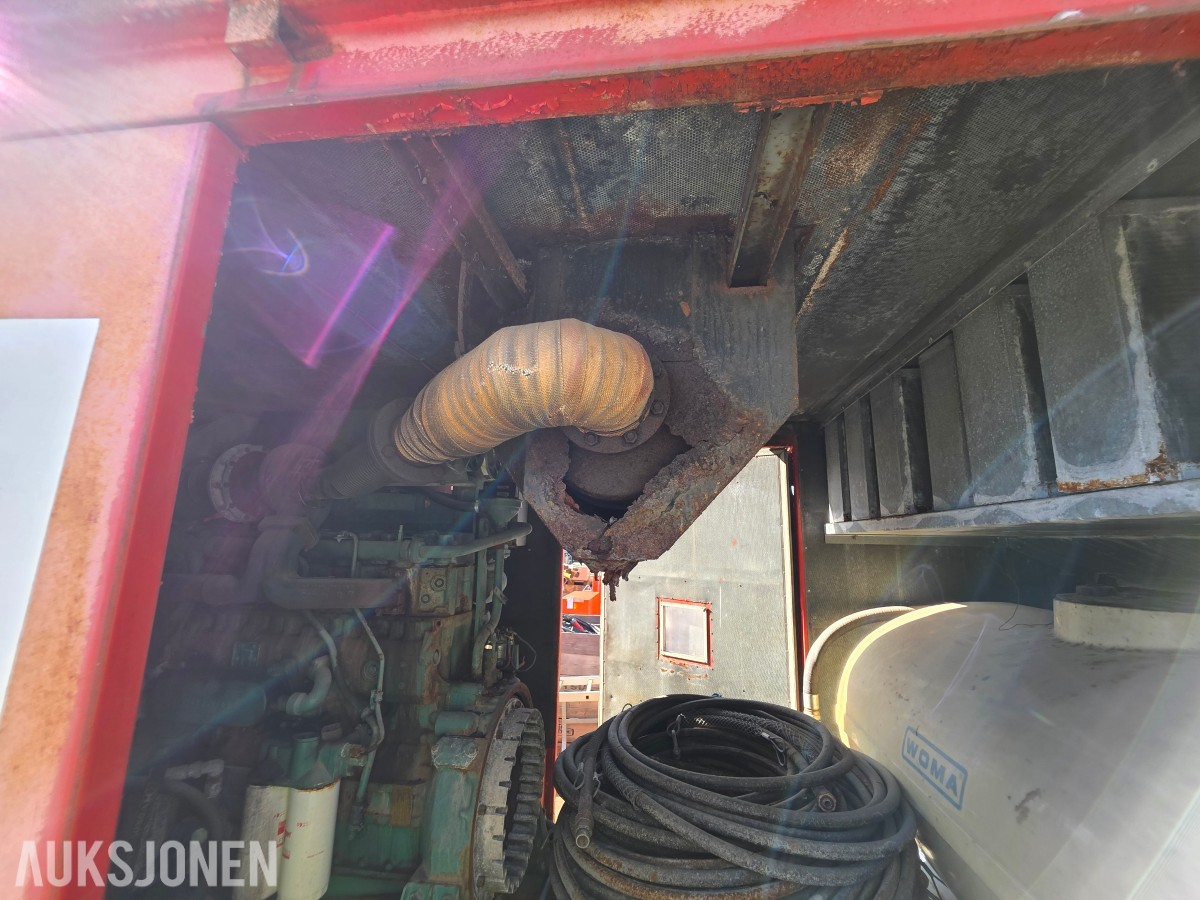 1998 Woma 480Z P40 vannmeislings utstyr/Høytrykkspumpe i container