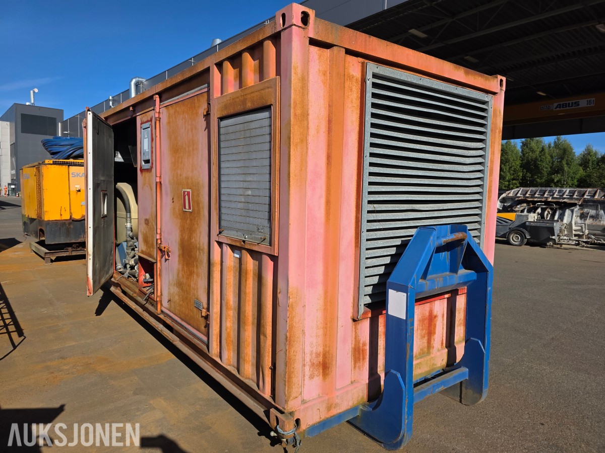 1998 Woma 480Z P40 vannmeislings utstyr/Høytrykkspumpe i container