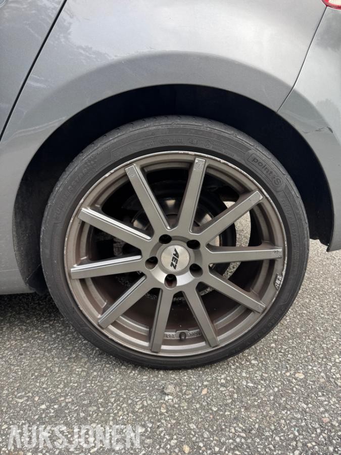 2012 Volkswagen GOLF 1.6-105 D, 220800km
