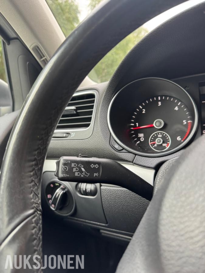 2012 Volkswagen GOLF 1.6-105 D, 220800km