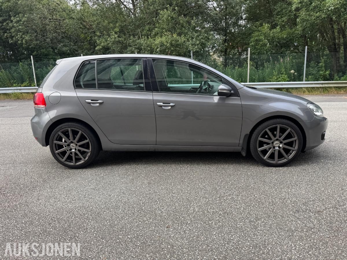 2012 Volkswagen GOLF 1.6-105 D, 220800km