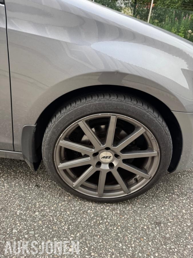 2012 Volkswagen GOLF 1.6-105 D, 220800km