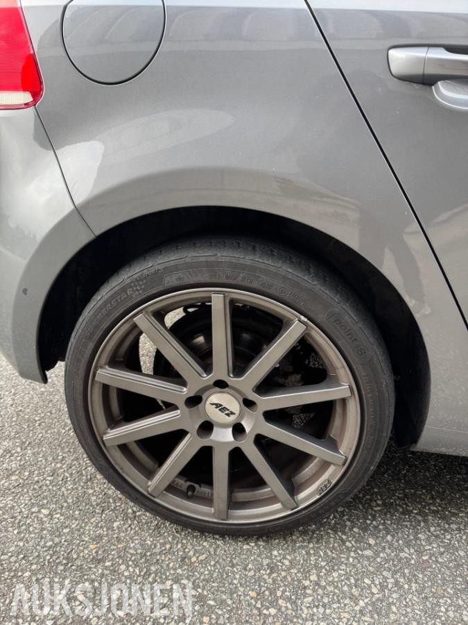 2012 Volkswagen GOLF 1.6-105 D, 220800km