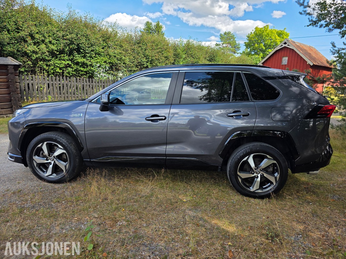 2023 Toyota RAV4 Plug-in Hybrid PHEV AWD-i