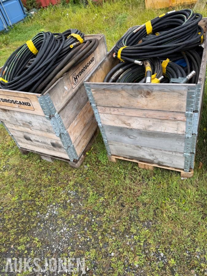 4 paller - div hydraulikk slanger