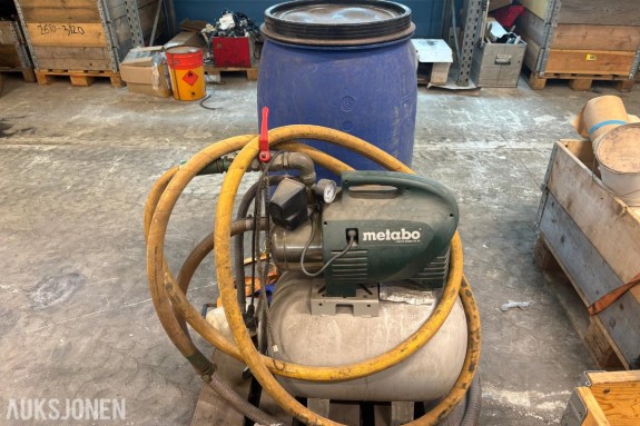 Metabo HWW 5500/50 M vannpumpe  med trykktank og fat