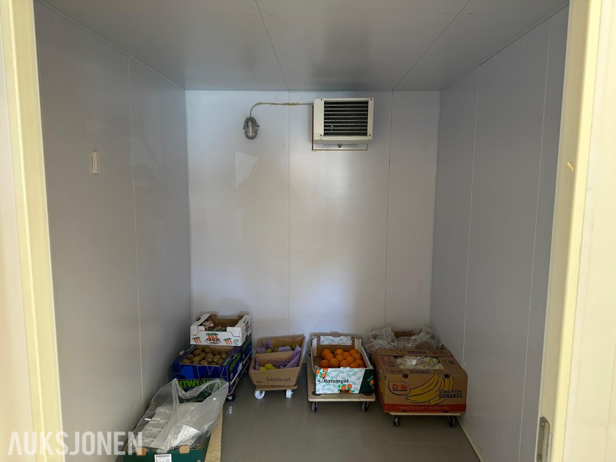 Kjølerom med 2 stk. Technoblock kjøleaggregater – Delt i to rom