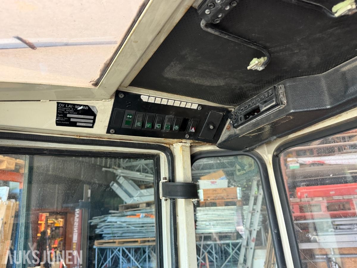 1990 Nissan EH02A20U Truck / Gaffeltruck