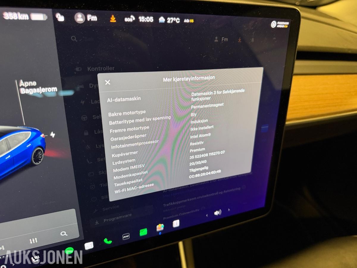 2019 Tesla Model 3 AWD – Hengerfeste – Lekker farge