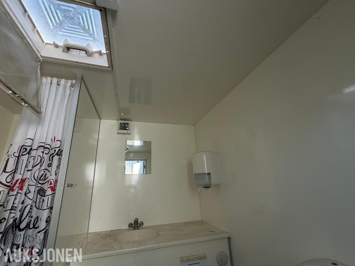 Scanvogn toalettbrakke / 2-delt med dusj