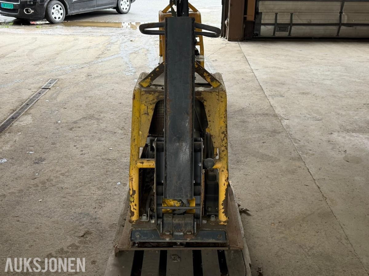 Atlas Copco vibroplate med Hatz 1D81Z-motor - reparasjonsobjekt/delemaskin