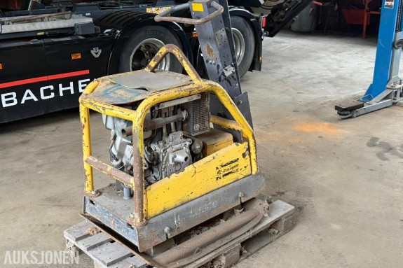 Atlas Copco vibroplate med Hatz 1D81Z-motor - reparasjonsobjekt/delemaskin