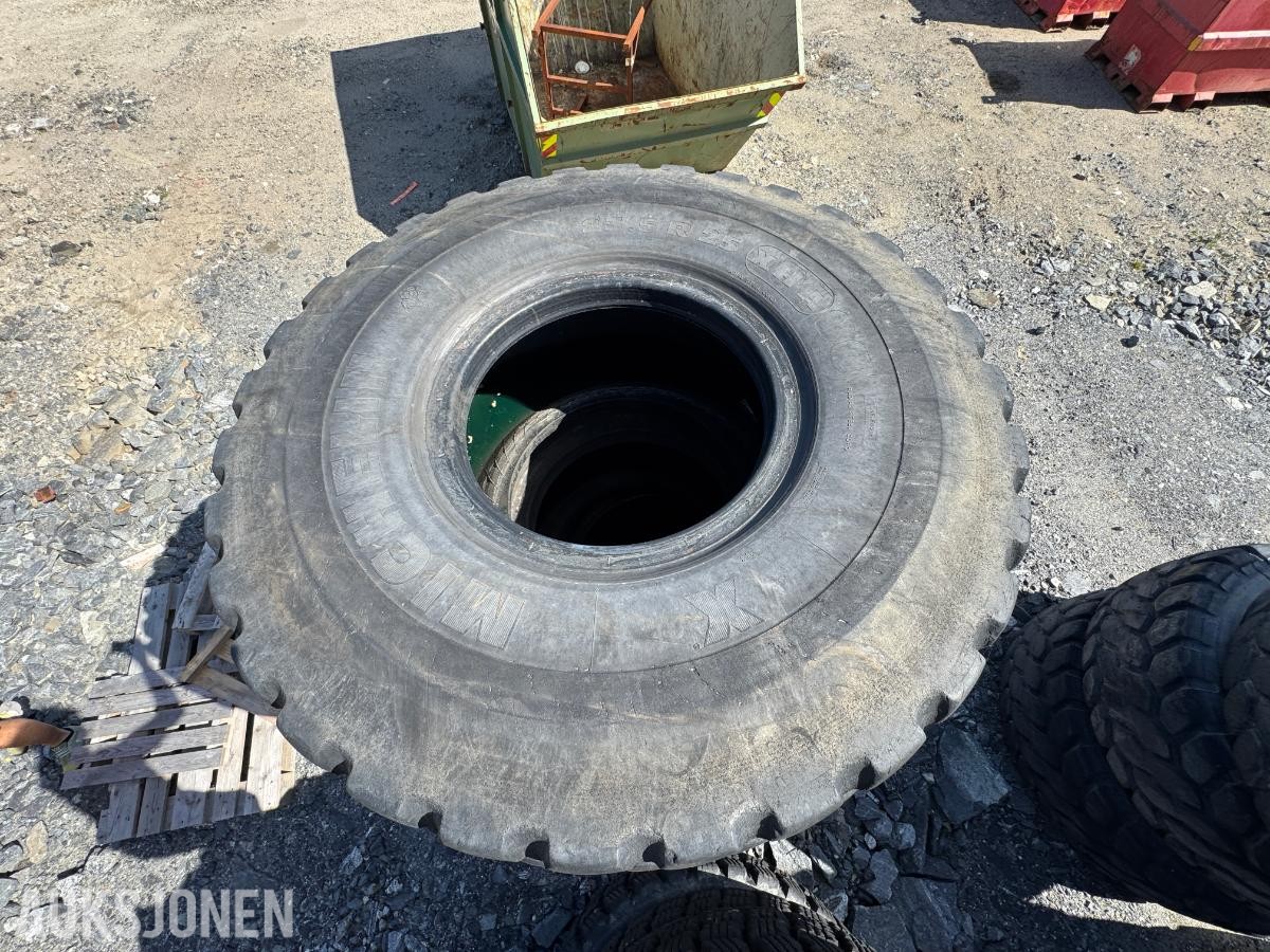 Michelin XHA 23.5 R25 / 4 stk dekk
