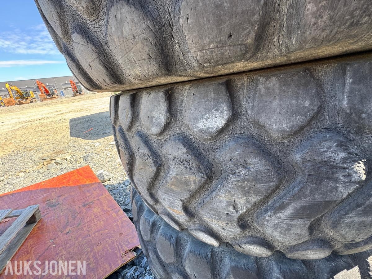 Michelin XHA 23.5 R25 / 4 stk dekk